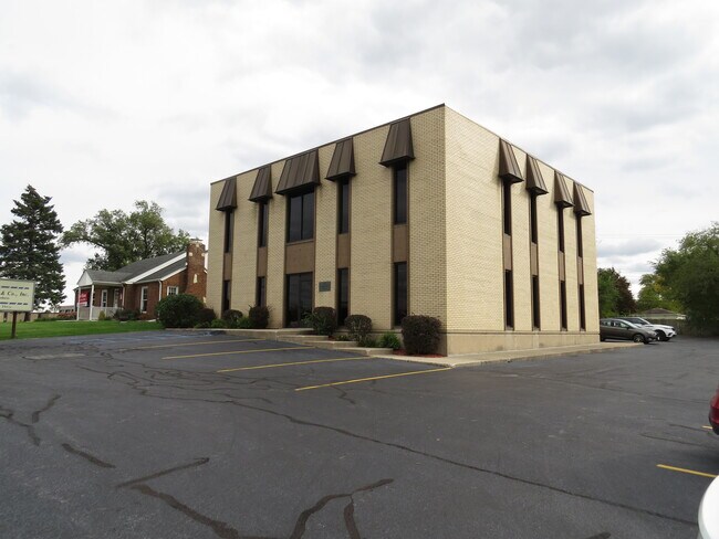 More details for 2111 W Lincoln Hwy, Merrillville, IN - Office for Lease