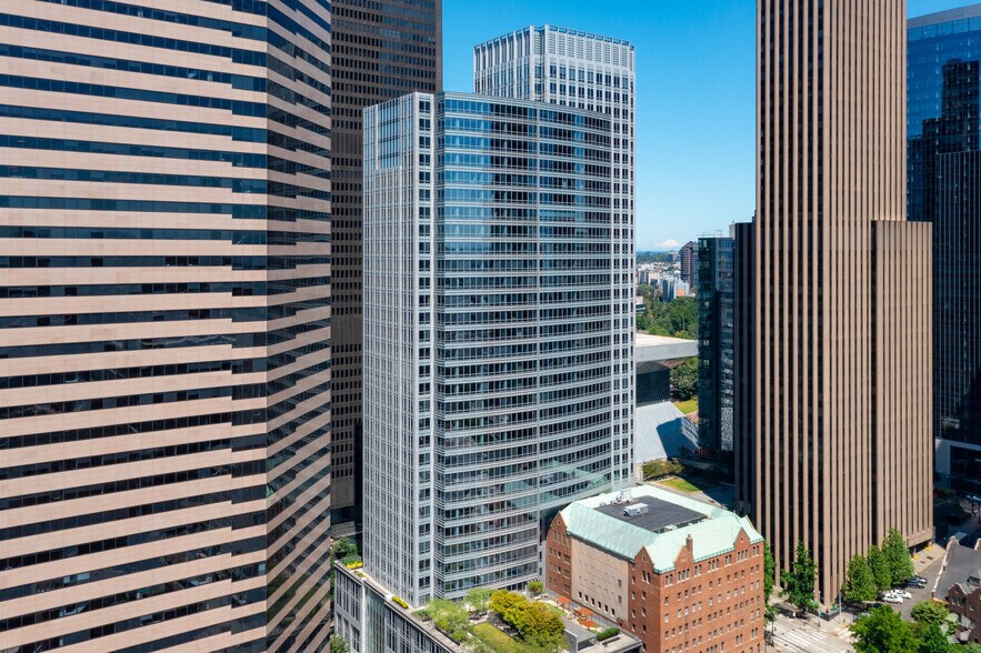 925 4th Ave, Seattle, WA à louer - Photo du bâtiment - Image 3 de 7