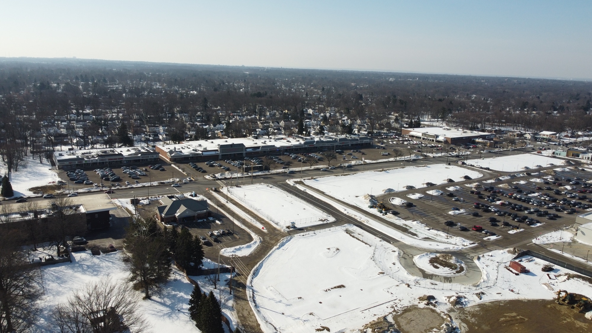 5100-5222 Wilson Mills Rd, Richmond Heights, OH for lease Building Photo- Image 1 of 5