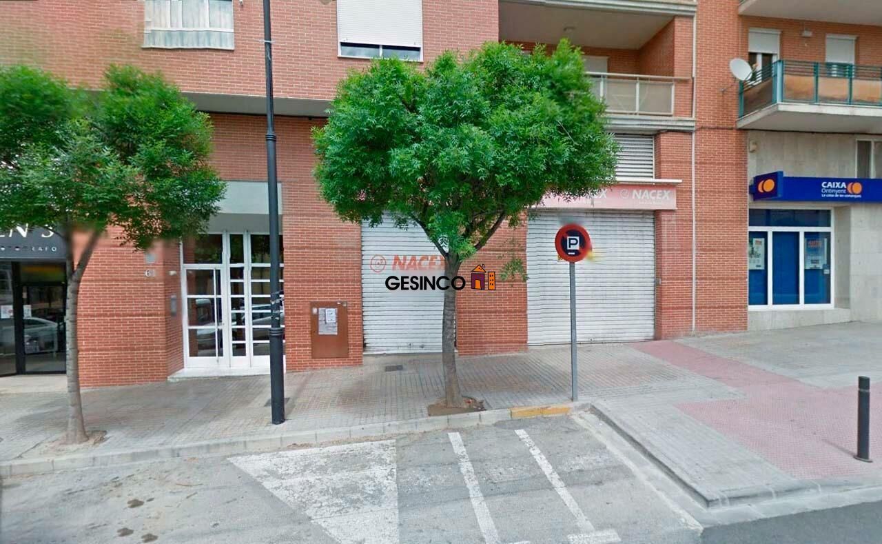 Commerce de détail dans Ontinyent, Valencia à vendre Photo du bâtiment- Image 1 de 2