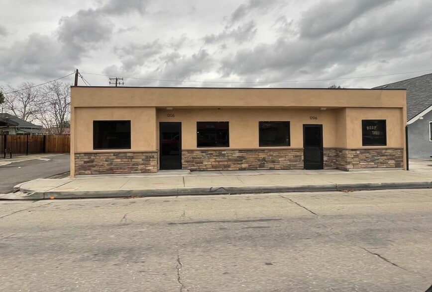 1206 California Ave, Bakersfield, CA for sale - Building Photo - Image 1 of 3