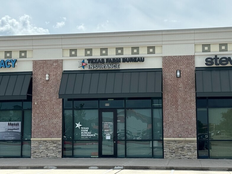 9215 FM 518, Pearland, TX à louer - Photo du bâtiment - Image 2 de 5