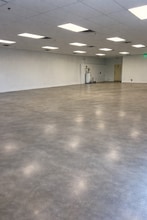 12575 S Cleveland Ave, Fort Myers, FL à louer Photo intérieure- Image 2 de 5