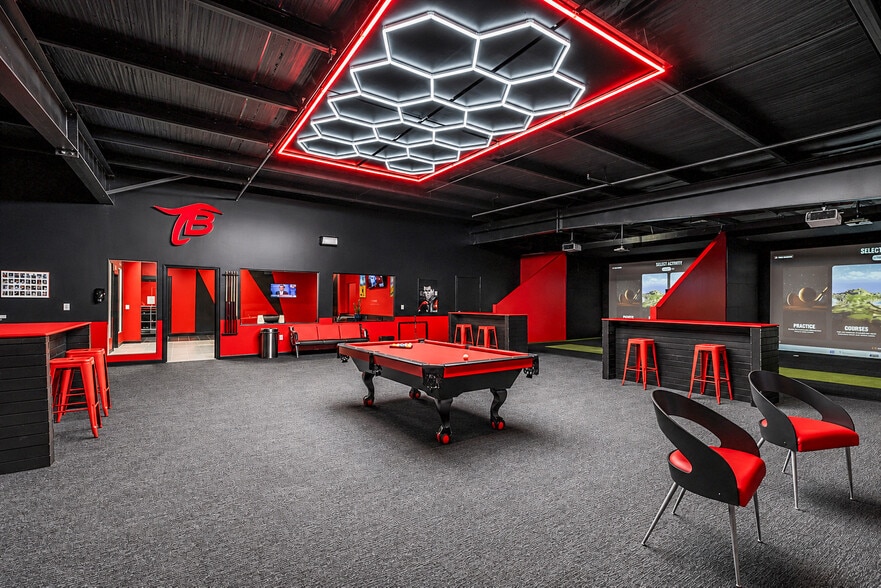 3333 W Hefner Rd, Oklahoma City, OK for lease - Interior Photo - Image 2 of 15