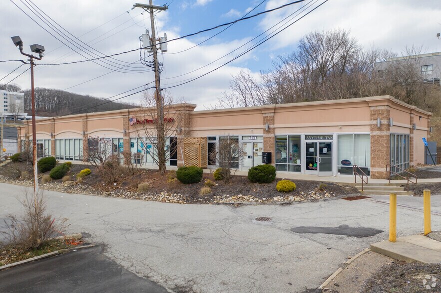 4850 McKnight Rd, Pittsburgh, PA à louer - Photo du bâtiment - Image 2 de 7