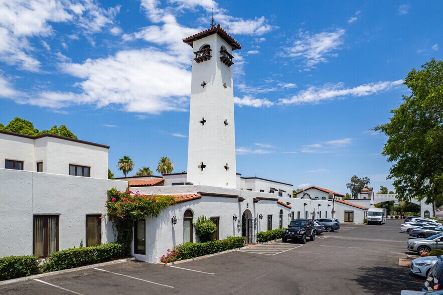 4150 W Peoria Ave, Phoenix, AZ à louer - Photo du bâtiment - Image 2 de 28
