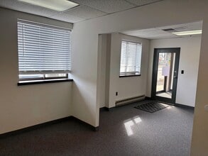 150 New Boston St, Woburn, MA for lease Interior Photo- Image 1 of 3