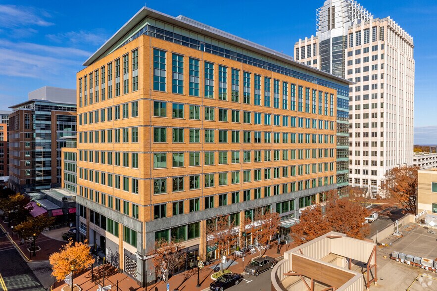 1818 Library St, Reston, VA for lease - Building Photo - Image 1 of 5