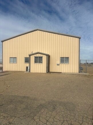 Plus de détails pour 2608 Milliron Rd, Pampa, TX - Industriel à vendre