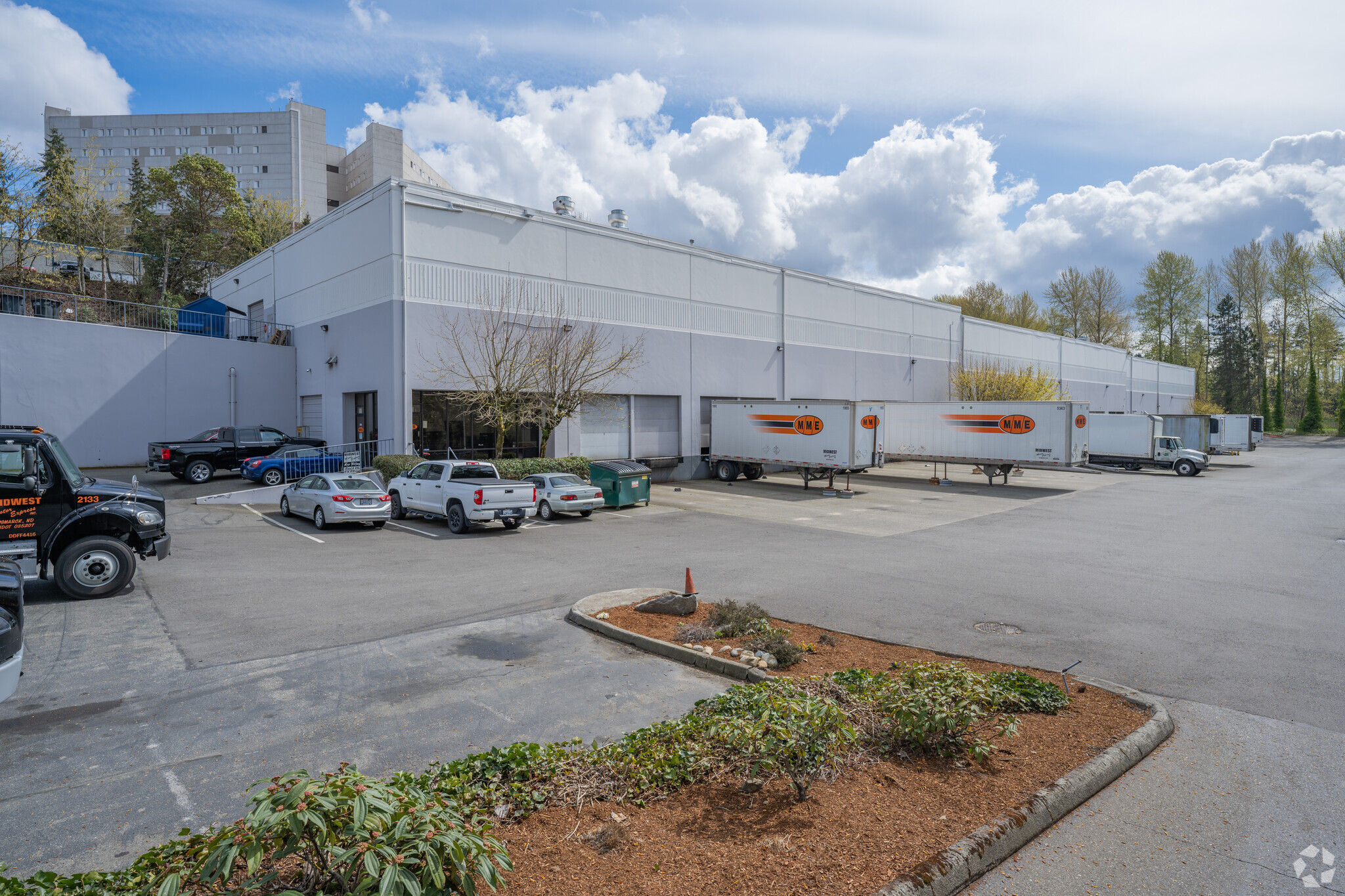 2301-2383 S 200th St, Seatac, WA for lease Primary Photo- Image 1 of 7