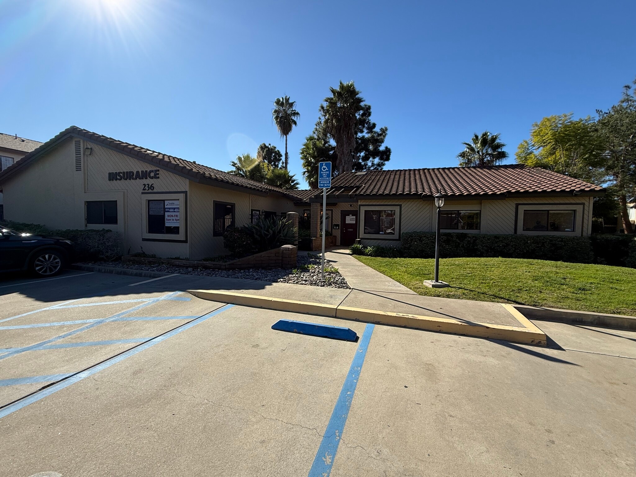 236 Jamacha Rd, El Cajon, CA for lease Interior Photo- Image 1 of 4