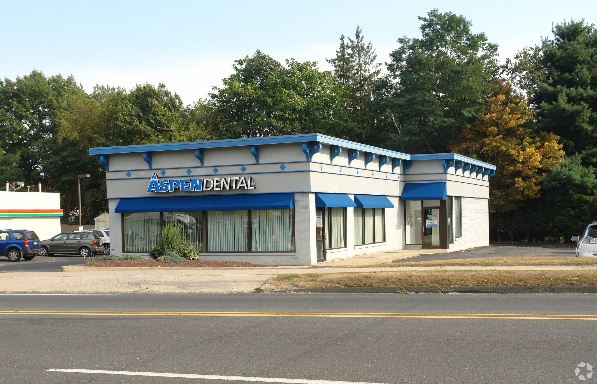 1128 Farmington Ave, Bristol, CT for sale Primary Photo- Image 1 of 3