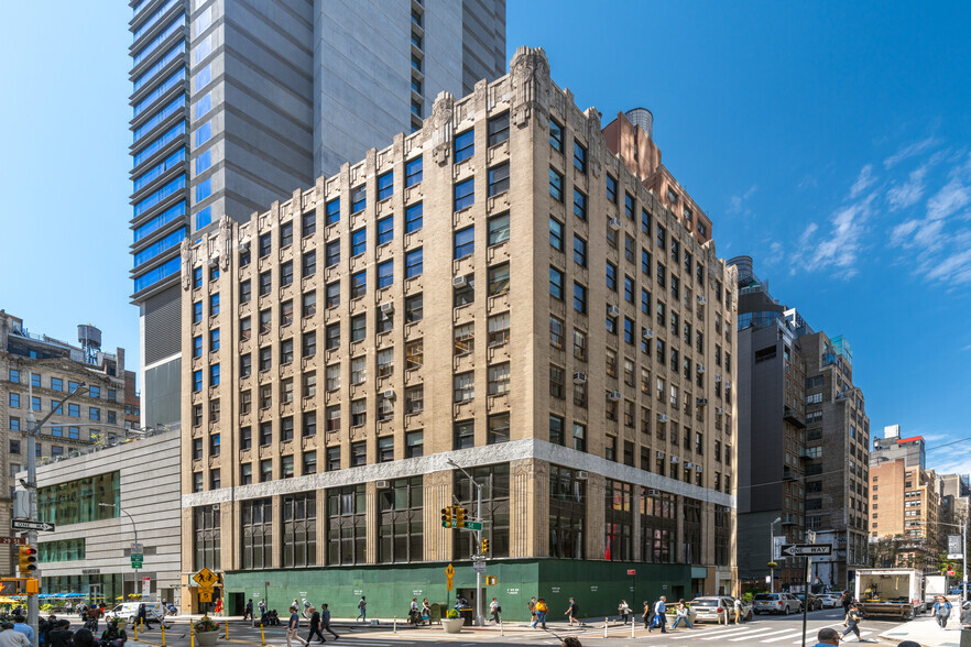 1201 Broadway, New York, NY for sale - Primary Photo - Image 1 of 1