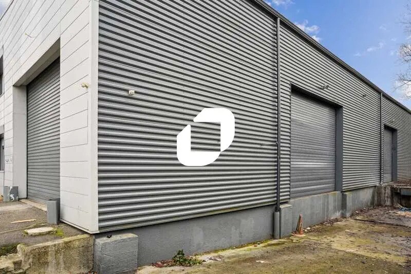 Local d'activités dans Morangis à vendre - Photo du bâtiment - Image 2 de 16