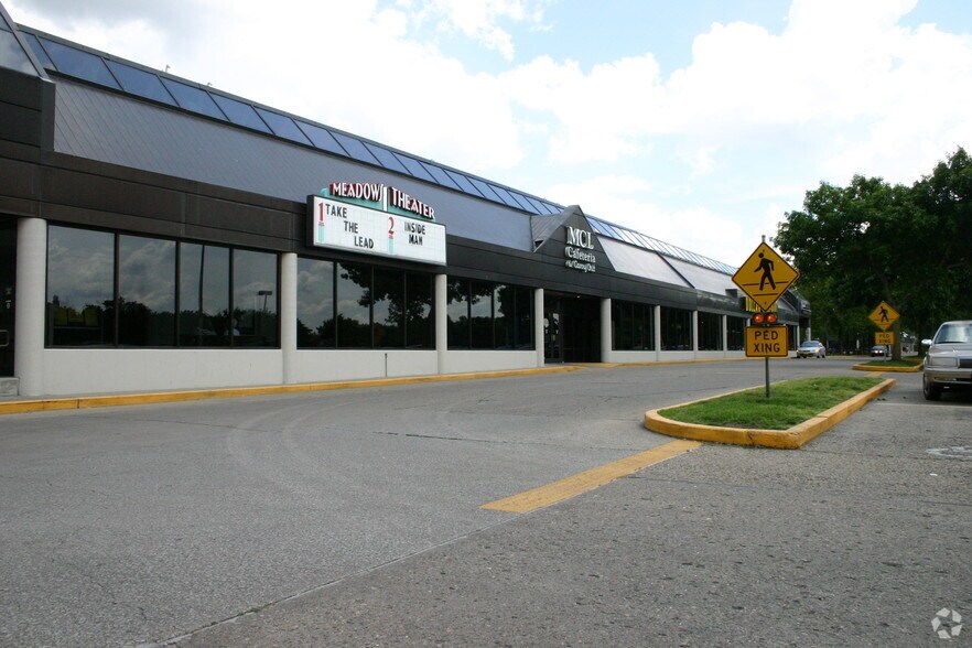 320-350 S 25th St, Terre Haute, IN à louer - Photo du bâtiment - Image 2 de 12