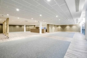 53 Rue Du Port, Nanterre for lease Building Photo- Image 1 of 1