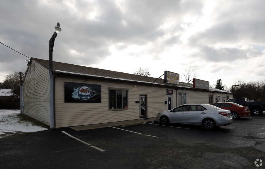 4019 Dupont Highway, Dover, DE portfolio of 2 properties for sale on LoopNet.ca - Primary Photo - Image 2 of 2