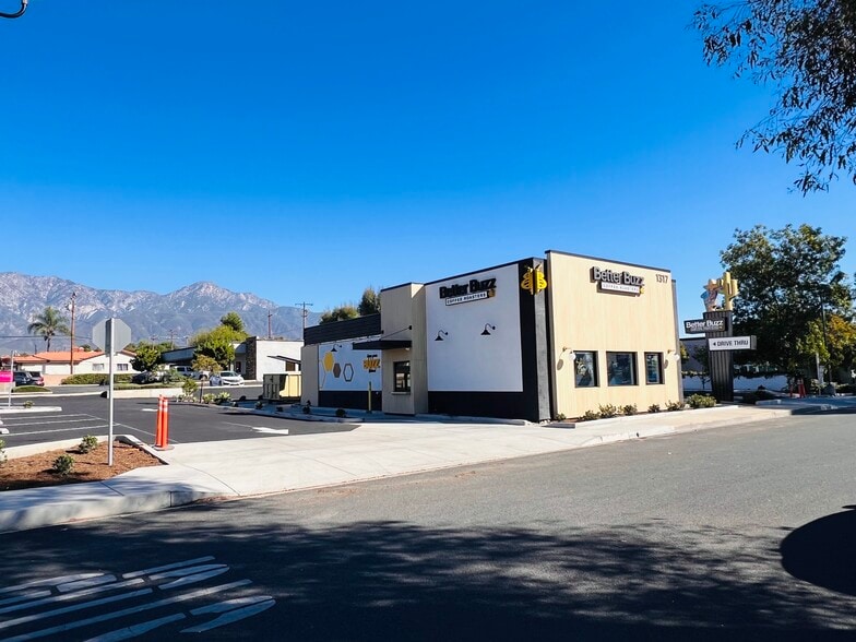 1317 E Foothill Blvd, Upland, CA for sale - Building Photo - Image 3 of 23