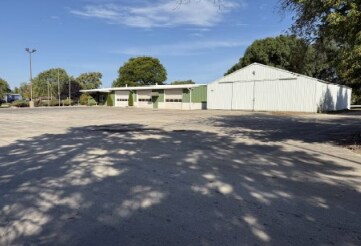 6830 S Howell Ave, Oak Creek, WI for lease Building Photo- Image 1 of 6