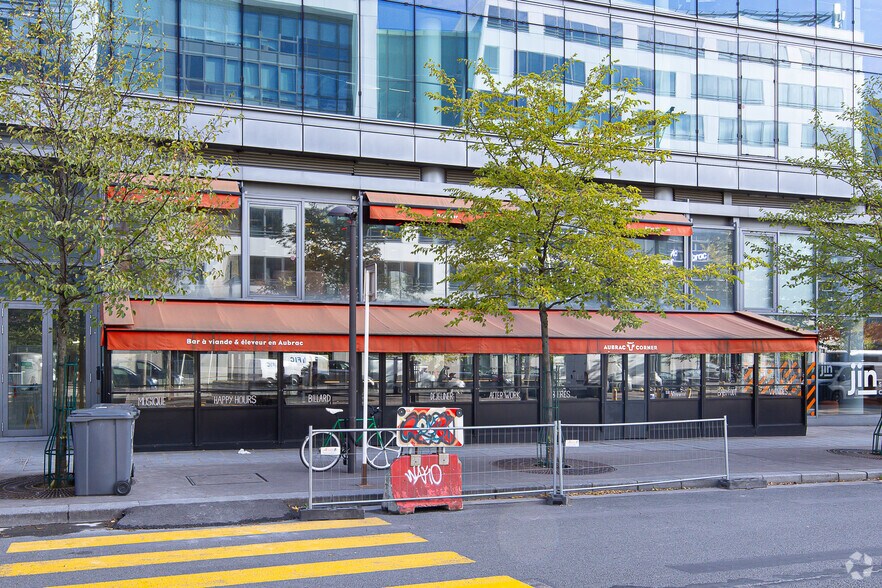 22-34 Avenue Pierre Mendès France, Paris à louer - Photo du bâtiment - Image 2 de 7