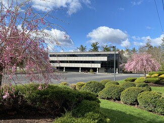 Plus de détails pour 1 Northeastern Blvd, Salem, NH - Bureau à louer