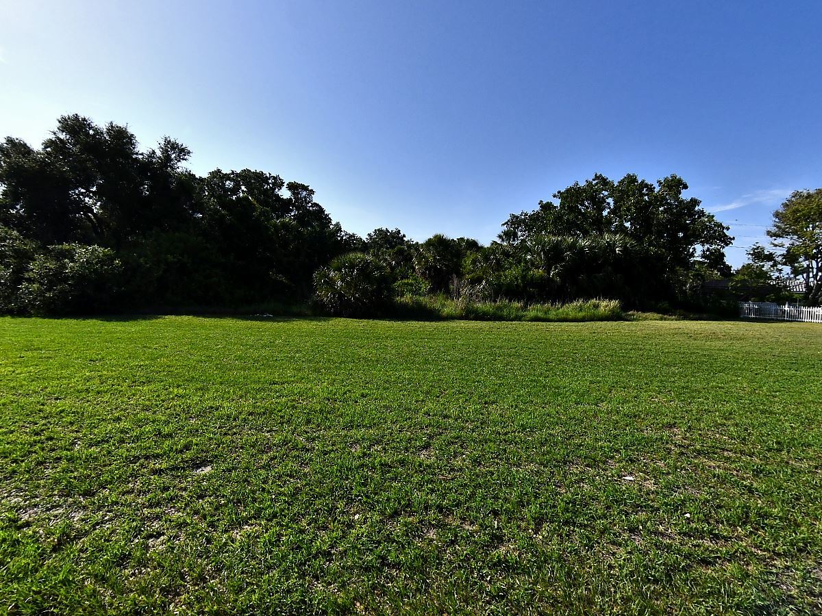 2099 Tamiami Trl S, Nokomis, FL for sale Primary Photo- Image 1 of 2