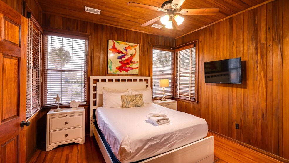 15 15th St, Tybee Island, GA à vendre - Photo du bâtiment - Image 2 de 39
