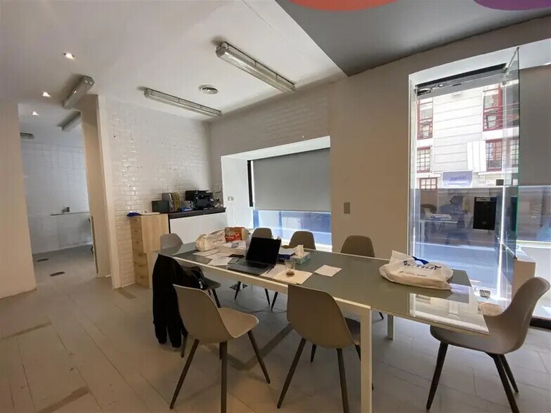 8 Rue Juliette Lamber, Paris à louer - Photo du bâtiment - Image 2 de 10
