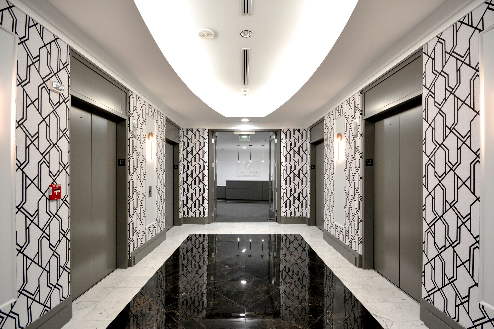 425 W Capitol Ave, Little Rock, AR for lease Interior Photo- Image 1 of 11