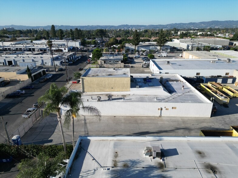 7737-7741 Burnet Ave, Van Nuys, CA for sale - Aerial - Image 3 of 16