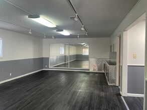 531 Summerfield Rd, Santa Rosa, CA for lease Building Photo- Image 2 of 6