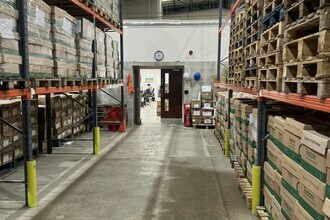 Charles Way, Nottingham for lease Interior Photo- Image 1 of 3