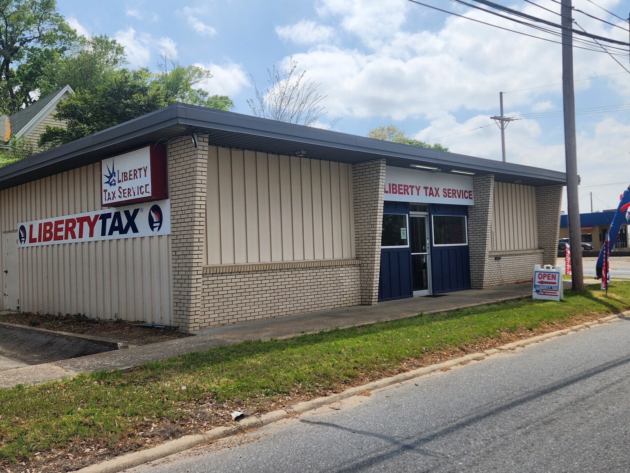 200 E Martin Luther King Jr Blvd, Texarkana, AR for sale Primary Photo- Image 1 of 10