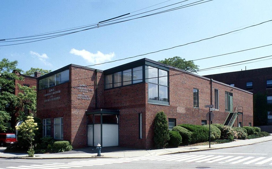 21 Longwood Ave, Brookline, MA à louer - Photo du bâtiment - Image 2 de 5