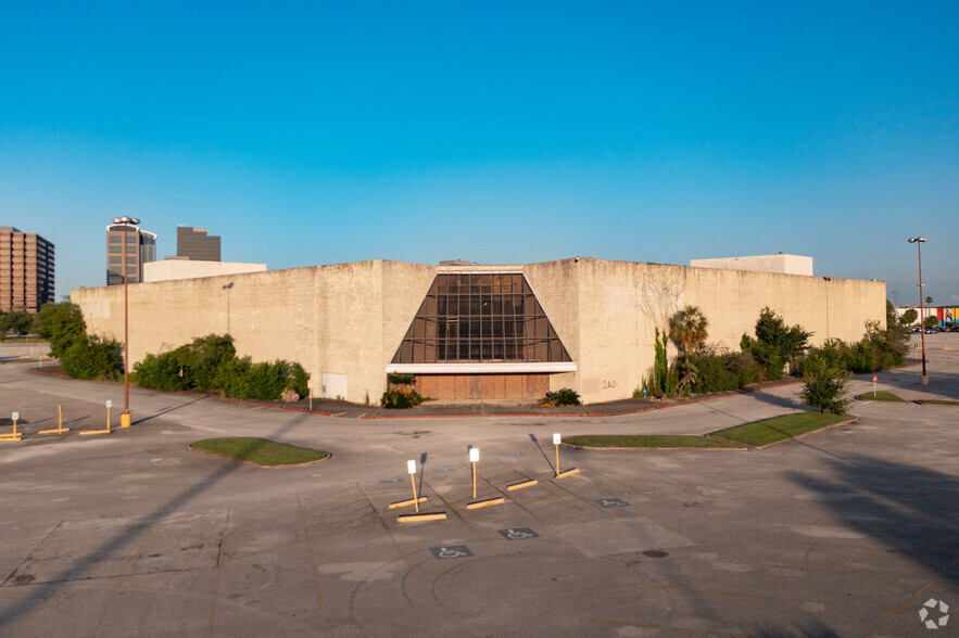 400 Greenspoint Mall, Houston, TX à vendre - Photo principale - Image 1 de 1