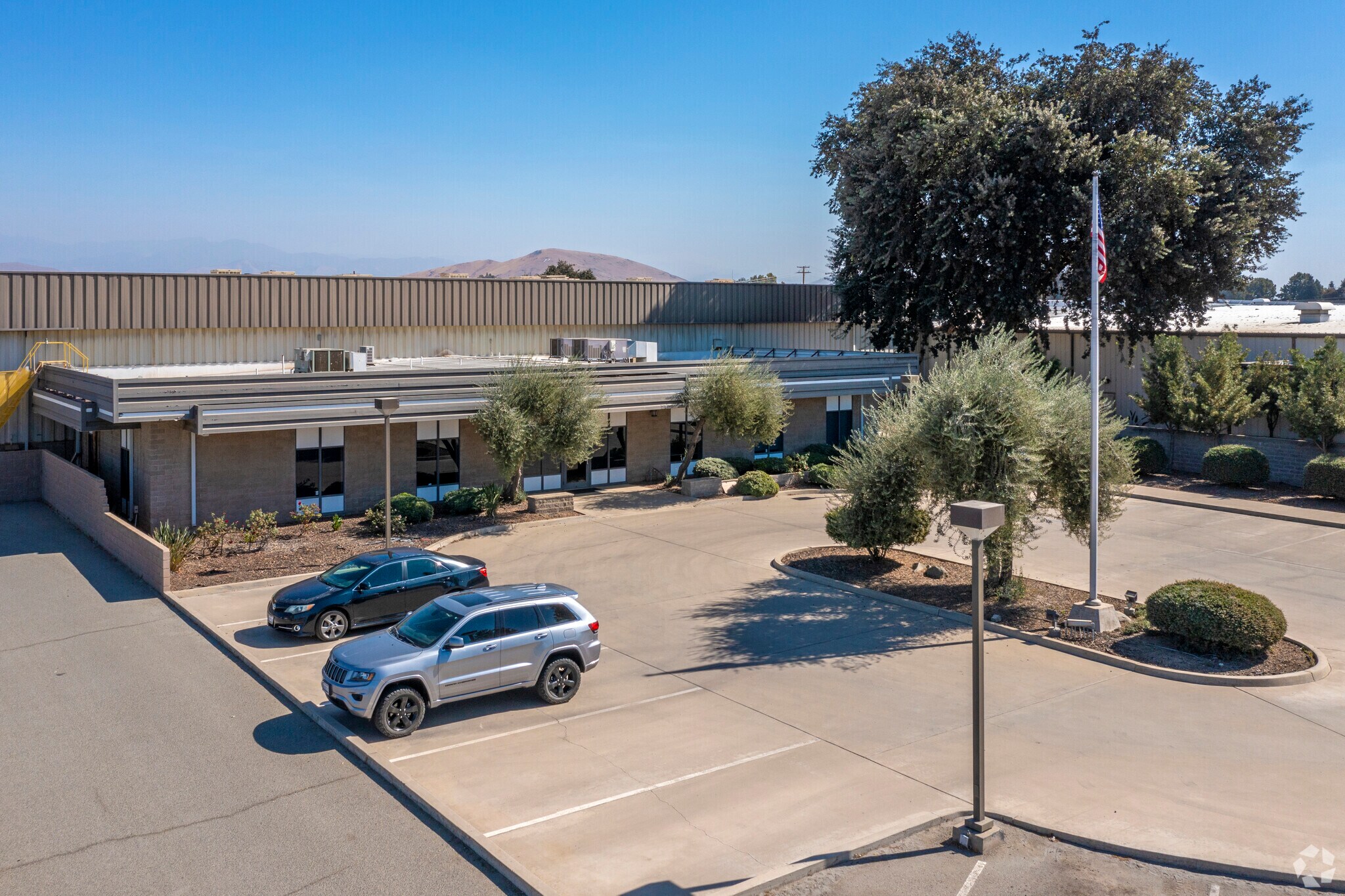 600 S E St, Porterville, CA for lease Primary Photo- Image 1 of 6