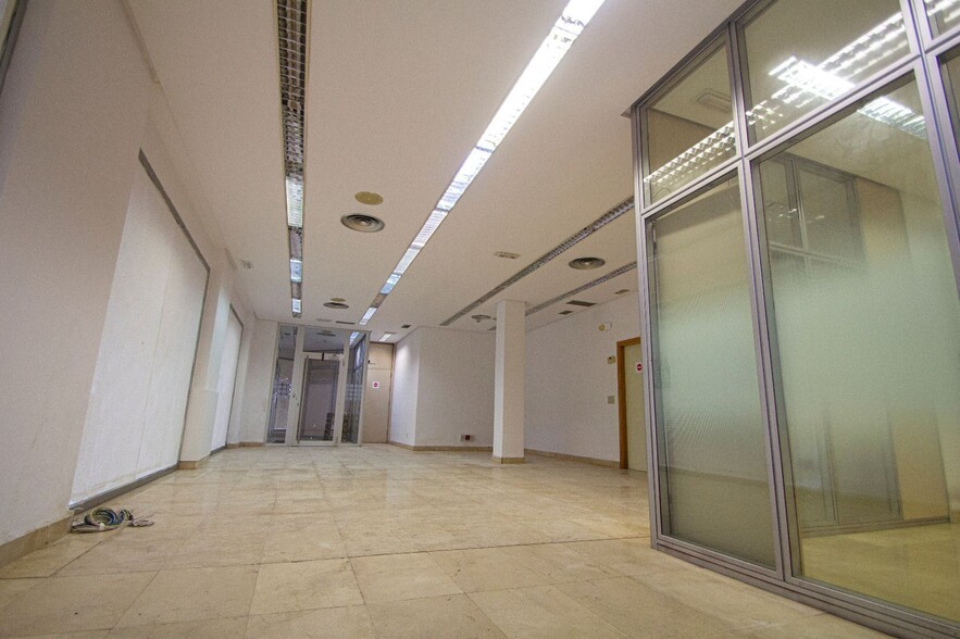 Calle del Dos de Mayo, 31, Gijón, Asturias for lease - Interior Photo - Image 3 of 12