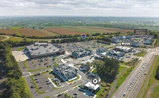 Plus de détails pour 1010 Stony Hill Rd, Yardley, PA - Commerce de détail à louer