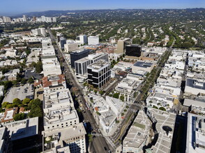 9562-9566 Dayton Blvd, Beverly Hills, CA à louer Photo du bâtiment- Image 1 de 18