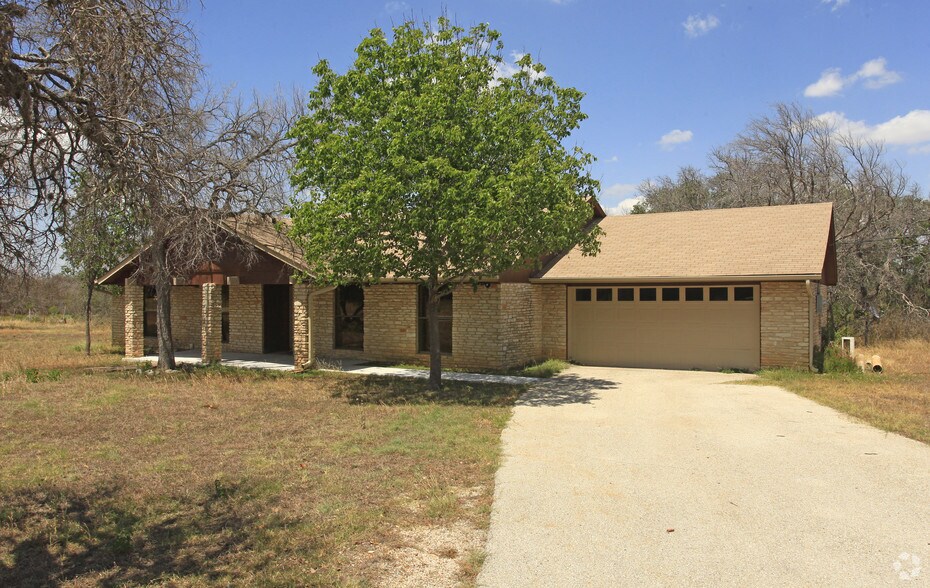 101 Oak Haven Dr, Round Rock, TX for sale - Primary Photo - Image 1 of 32