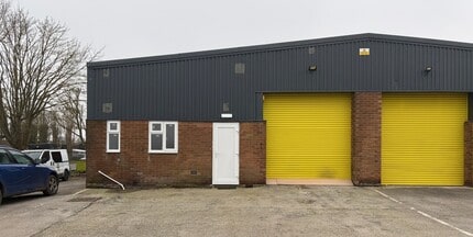 Units 1-10 Crofton Dr, Lincoln for lease Building Photo- Image 1 of 4