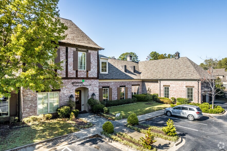 825 Valleybrook Dr, Memphis, TN à vendre - Photo du bâtiment - Image 1 de 6