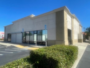 317 Lake Blvd, Redding, CA for lease Building Photo- Image 1 of 5