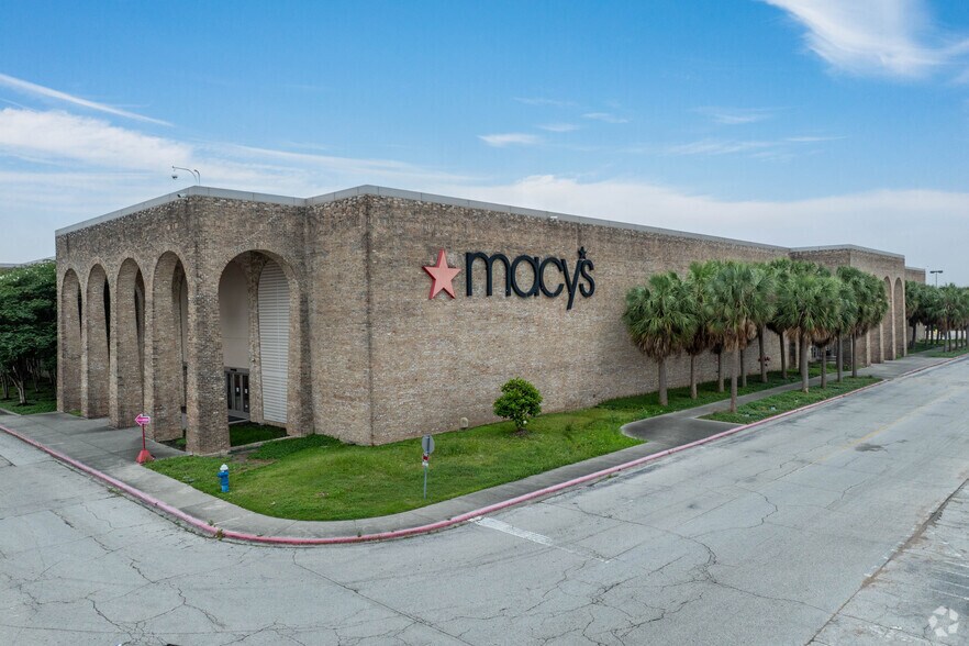 100 Almeda Mall, Houston, TX à louer - Photo du bâtiment - Image 3 de 7