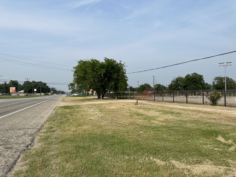 7500 S US Hwy 81, San Antonio, TX for sale - Primary Photo - Image 1 of 1