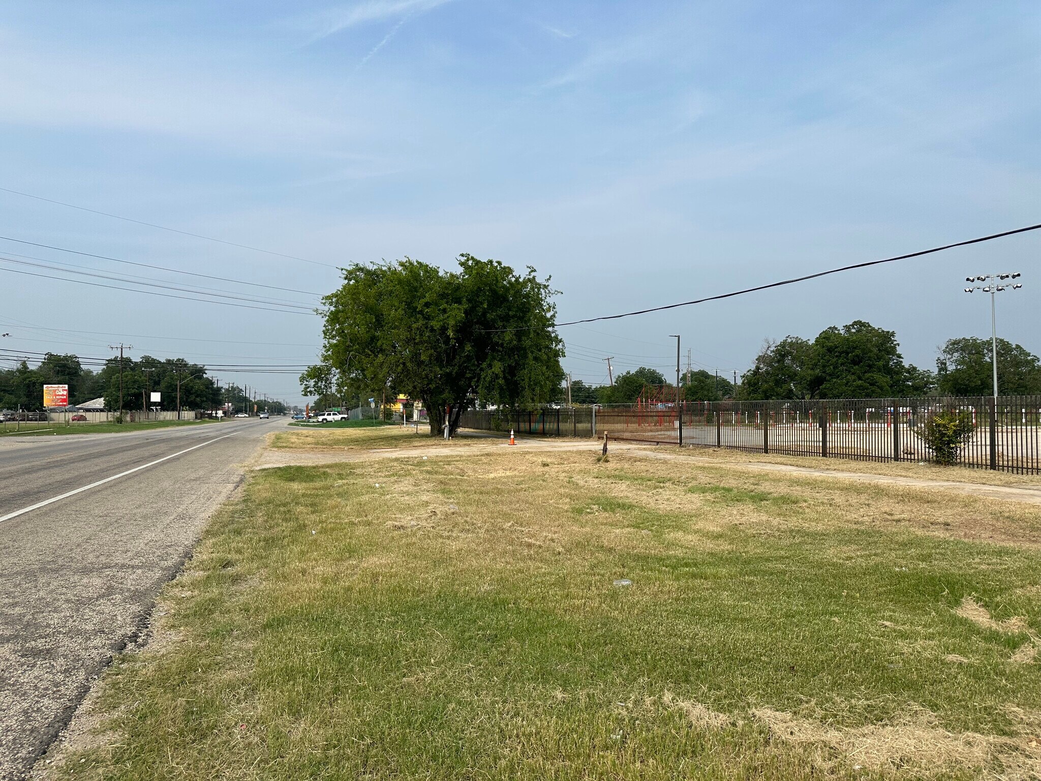 7500 S US Hwy 81, San Antonio, TX for sale Primary Photo- Image 1 of 1