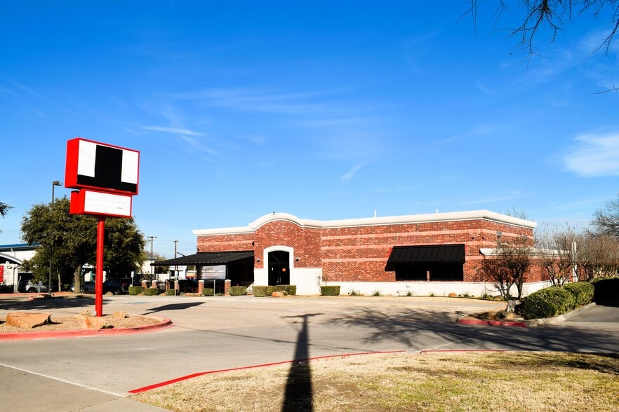 1840 N Plano Rd, Richardson, TX for lease - Primary Photo - Image 1 of 9