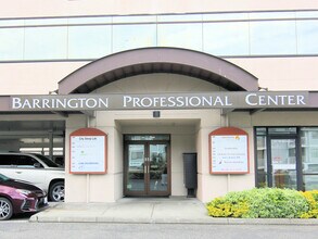 231 SE Barrington Dr, Oak Harbor, WA for lease Interior Photo- Image 2 of 12