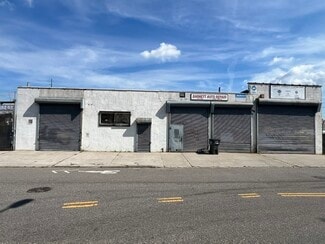 More details for 4425 Barnett Ave, Sunnyside, NY - Industrial for Sale