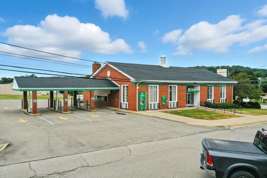 907 22nd St, Aliquippa, PA à vendre - Photo du bâtiment - Image 3 de 7